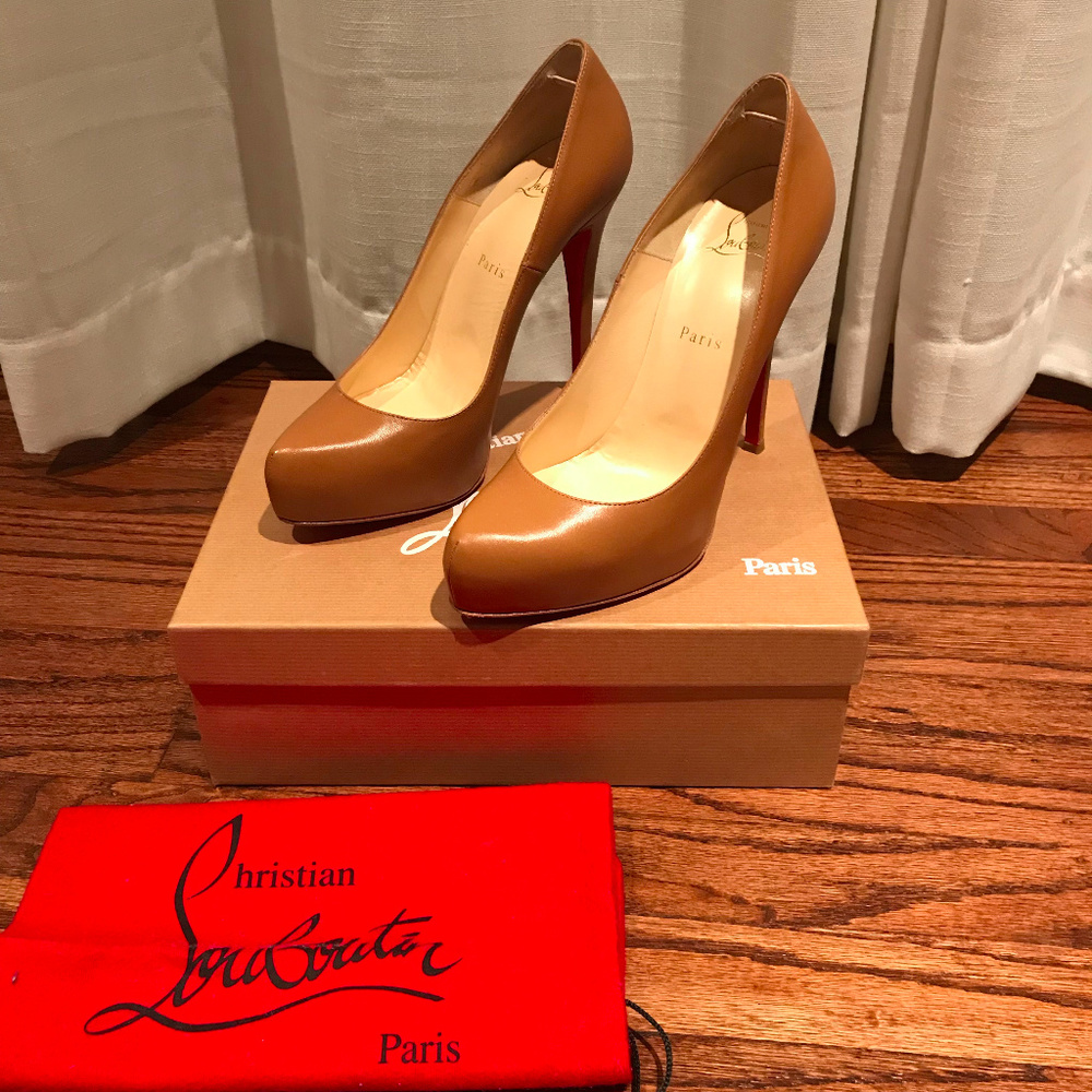 CHRISTIAN LOUBOUTIN Rolando Hidden Platform Pump